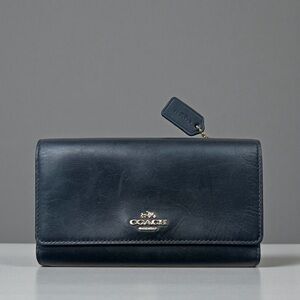 COACH Black Phone Crossbody Wallet Clutch in Smooth Leather